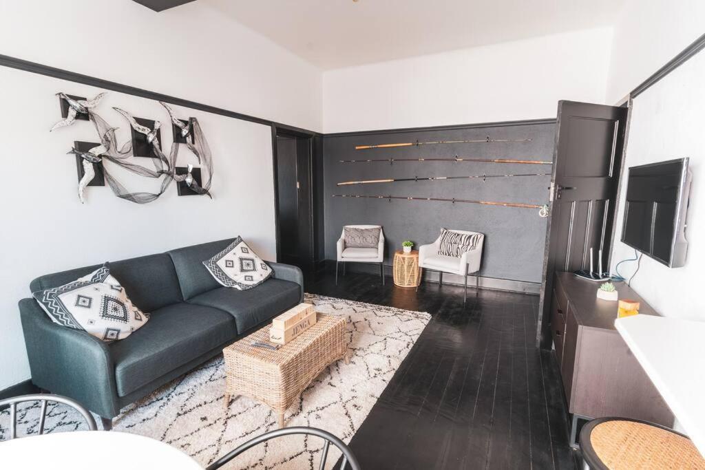 Cozy One-Bedroom In The Heart Of Sea Point Ciudad del Cabo Exterior foto